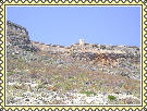 Début de la montée vers le château en ruines